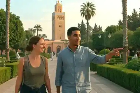 Hôte local accompagnant une voyageuse à Marrakech — Project Expedition