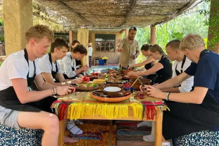 Journée dans les villages de l'Atlas et cours de cuisine berbère — photo 1 sur TUI Musement