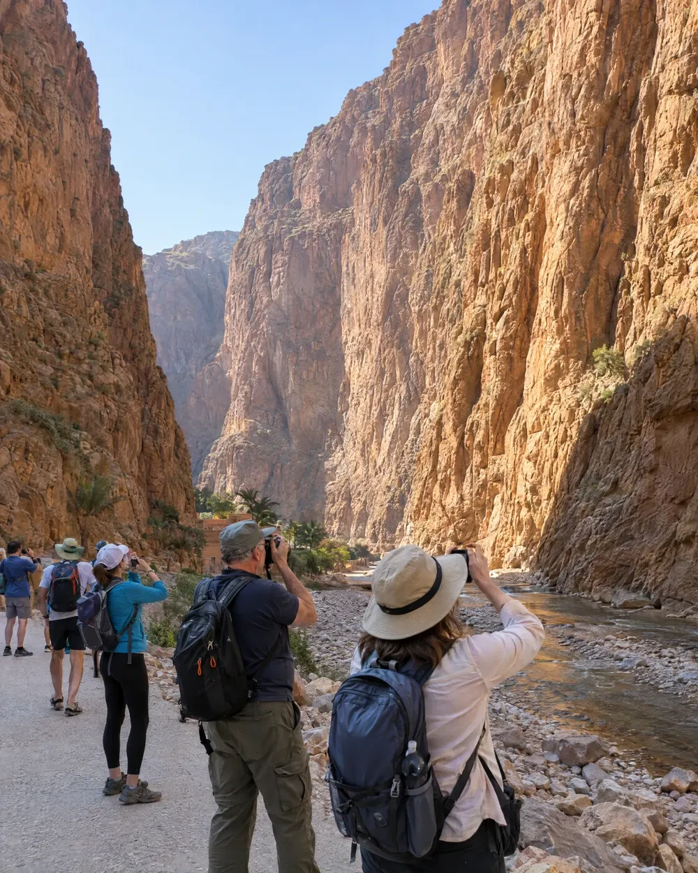 Excursion touristique dans le désert marocain