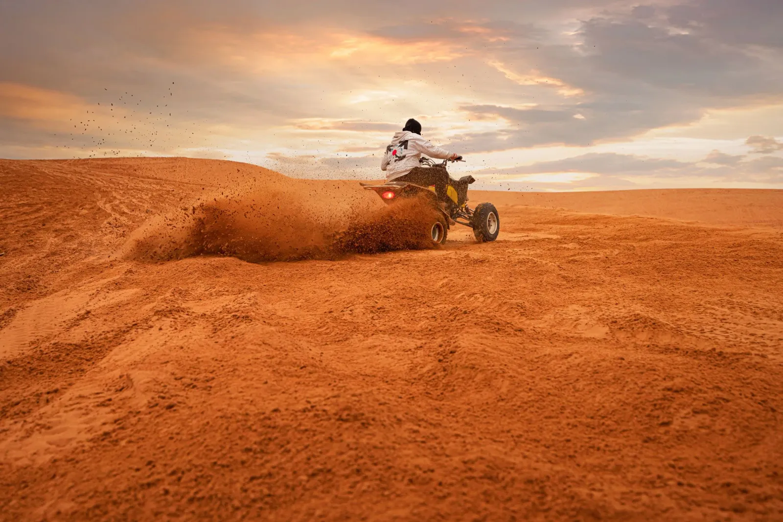 Quad et buggy dans les dunes