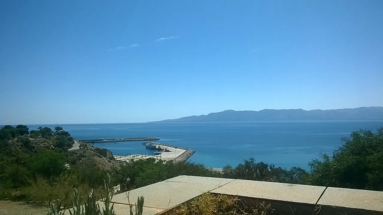 La baie d’Al Hoceïma, Al Hoceïma